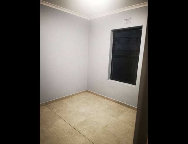 2 BEDROOM APARTMENT TO LET IN PARKLANDS EAST